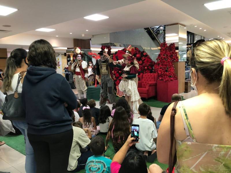 Pocket Teatral e Papai Noel voltam ao Shopping Della neste fim de semana — foto 1