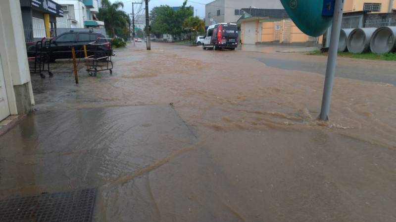 Criciúma registra pontos de alagamentos após fortes chuvas — foto 2