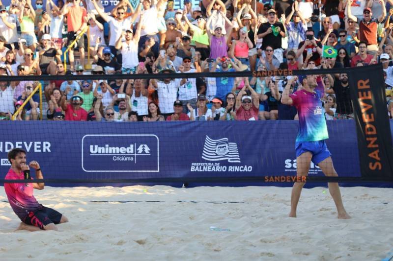 Dupla formada por catarinense e francês é campeã do Mundial Rincão de Beach Tennis Unimed — foto 5