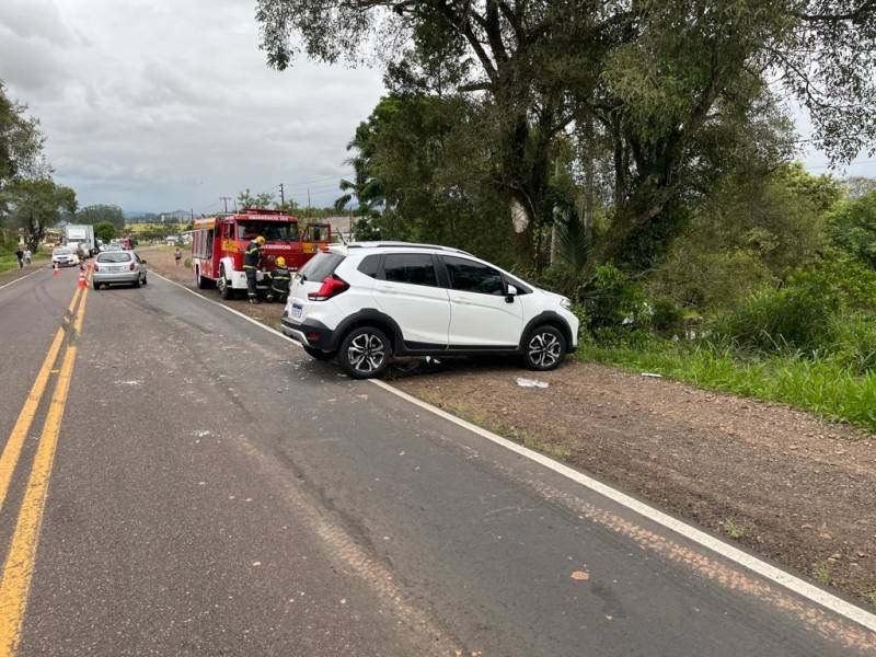 Vítima de acidente em Ermo é encaminhada inconsciente ao hospital — foto 1