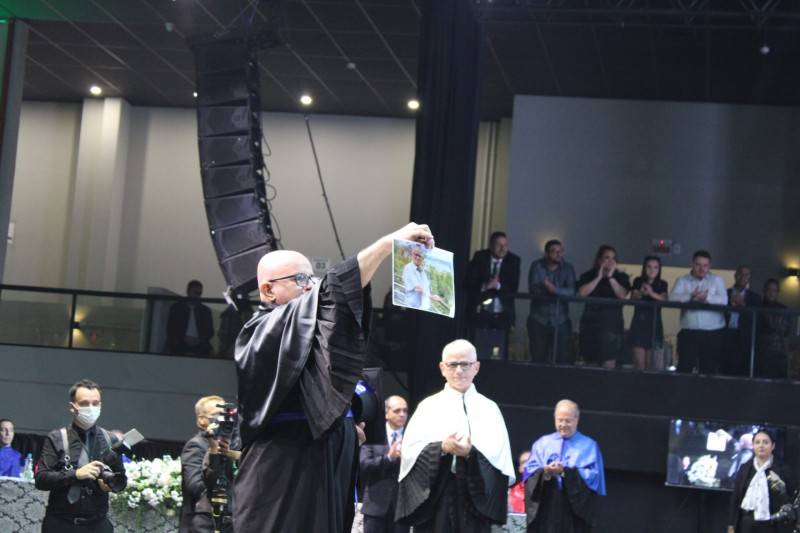 Formatura UniSatc celebra conquista de acadêmicos e traz homenagens — foto 2