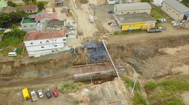 Obras de arte especiais do binário estão 30% concluídas em Criciúma — foto 1