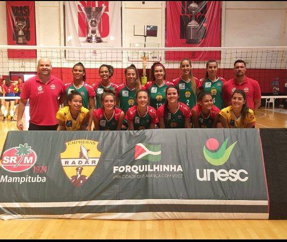 Vôlei Mampi vence Clube Curitibano na quarta rodada da etapa final do Brasileiro Interclubes — foto 1