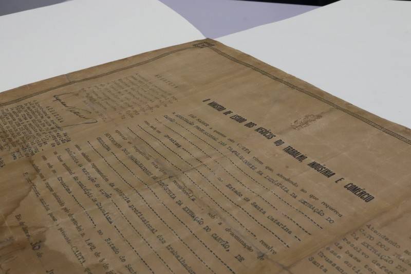Cedoc da Unesc restaura documento que autorizou instalação do Sindicato dos Mineiros de Criciúma — foto 2
