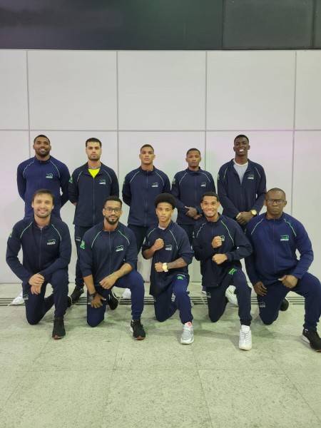 Treinador de Criciúma comemora vitória da Seleção Brasileira de boxe na República Tcheca — foto 1