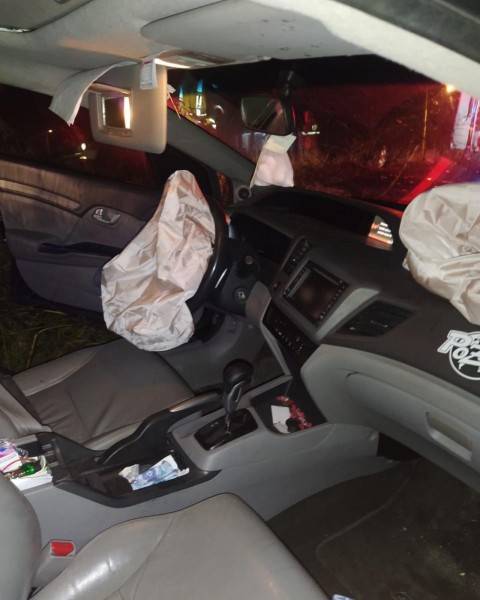 Colisão traseira deixa motorista ferida na SC-100 em Laguna — foto 2
