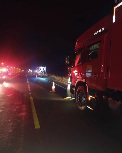 Colisão traseira deixa motorista ferida na SC-100 em Laguna — foto 4