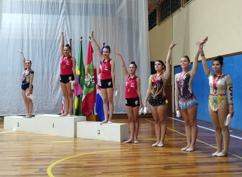 Ginástica Rítmica do Mampituba/FME Criciúma conquista 16 medalhas em Intermunicipal — foto 1
