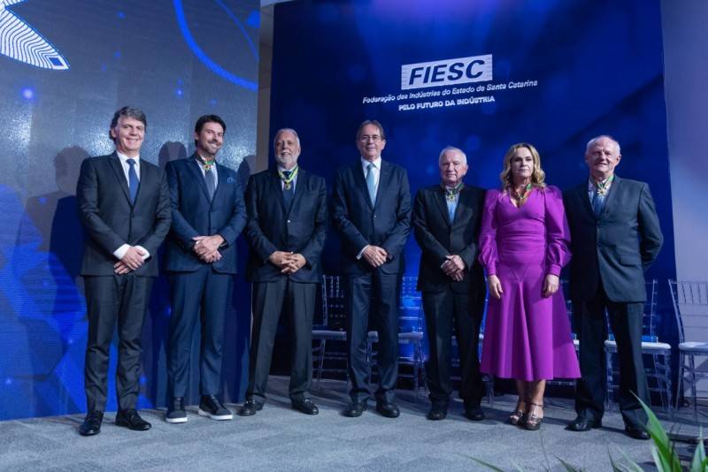 Fiesc entrega ordem do Mérito Industrial a Antônio Deoclesio Pavei — foto 8