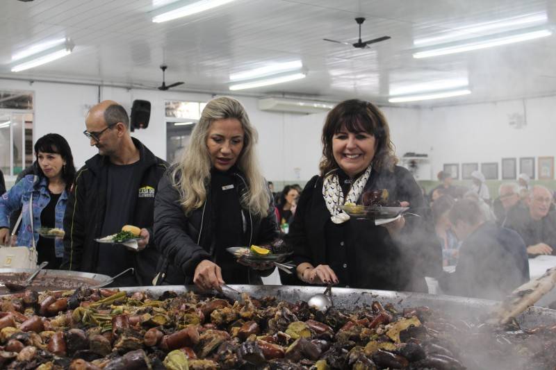 Feijoada do Bairro inova com sucesso de público — foto 2