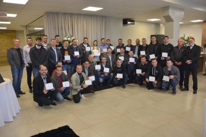 Rio Deserto homenageia colaboradores por tempo de serviço — foto 1
