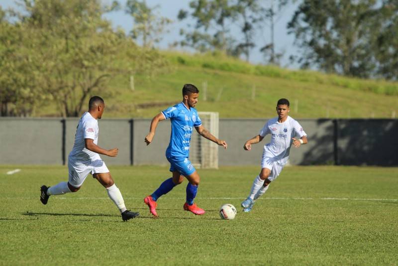 Caravaggio vence o Guarani de Palhoça no Estádio da Montanha — foto 1