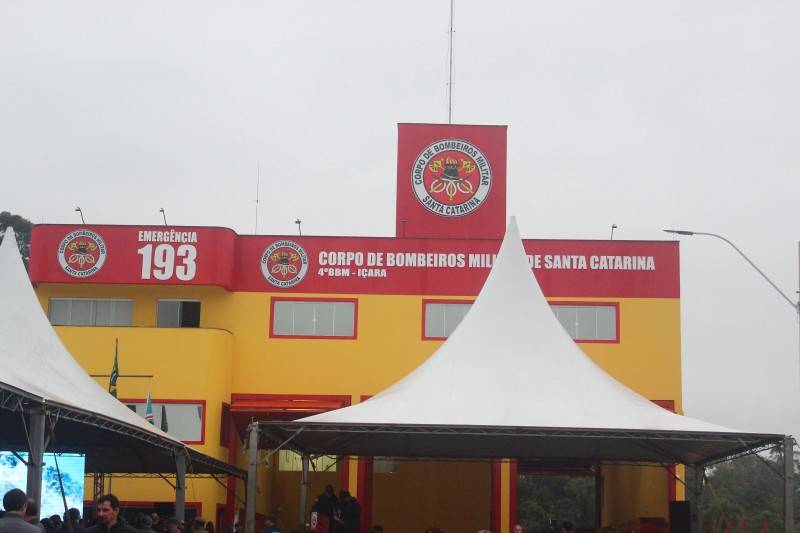 Corpo de Bombeiros de Içara inaugura novo quartel — foto 1