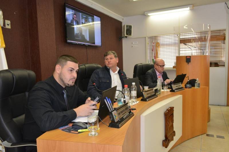 Legislativo de Urussanga ouve testemunhas de acusação no processo que investiga prefeito — foto 3