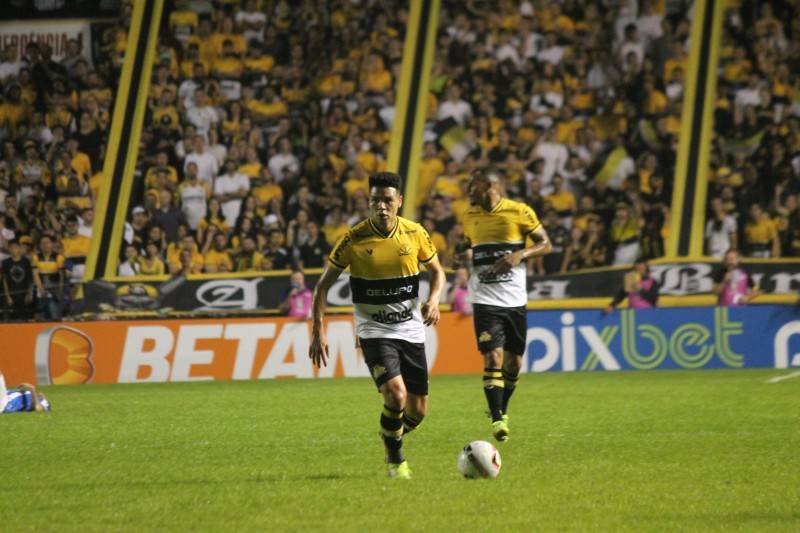 Marquinhos Gabriel brilha e Tigre vence o CSA de virada no Majestoso — foto 1