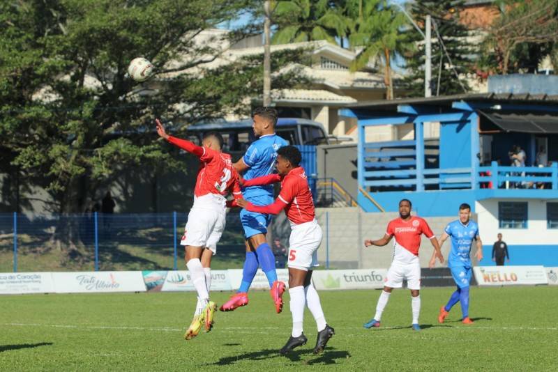 No encerramento da primeira fase da Série B, Caravaggio perde para o Inter de Lages — foto 1