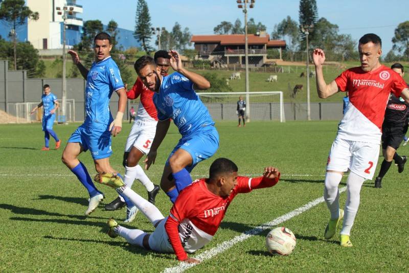 No encerramento da primeira fase da Série B, Caravaggio perde para o Inter de Lages — foto 2
