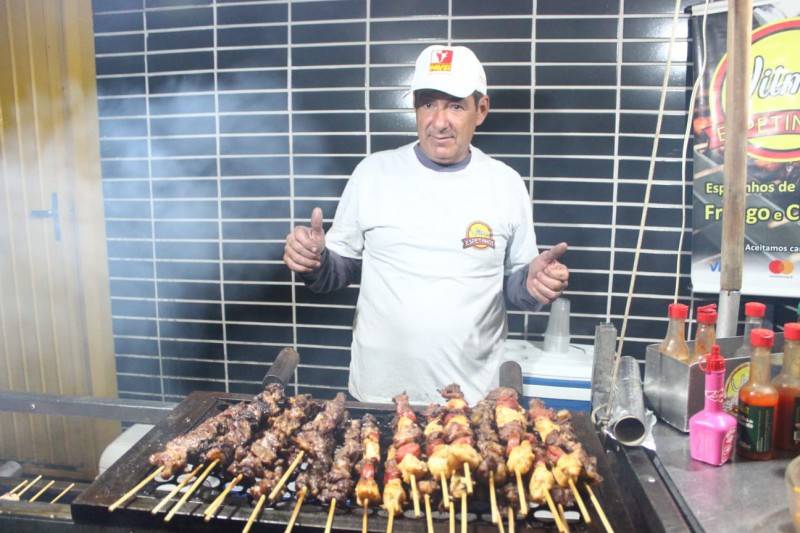Noite de casa cheia também é noite de faturar em torno do Heriberto Hülse — foto 3