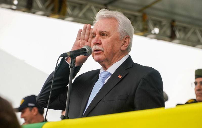 Em Florianópolis, governador em exercício acompanha o desfile de 7 de setembro — foto 1