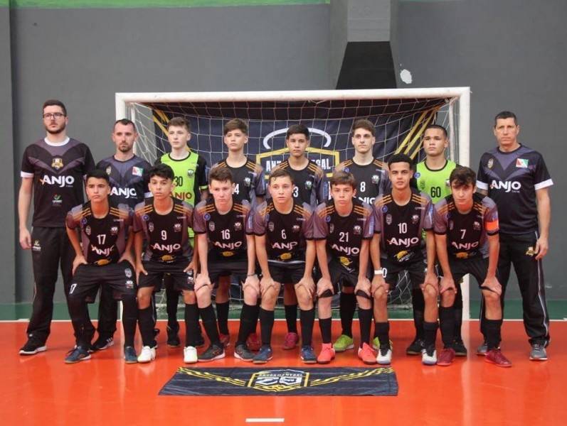 Equipe sub-15 de Cocal do Sul garante duas vitórias e segundo lugar na classificação do Estadual — foto 1