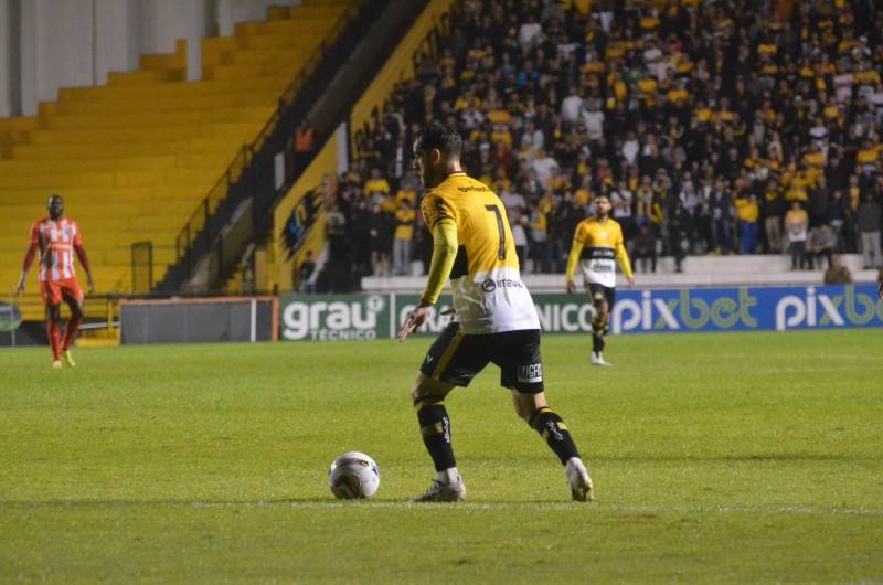 Criciúma vence o Atlético Catarinense e é campeão da Série B do Campeonato Catarinense — foto 7