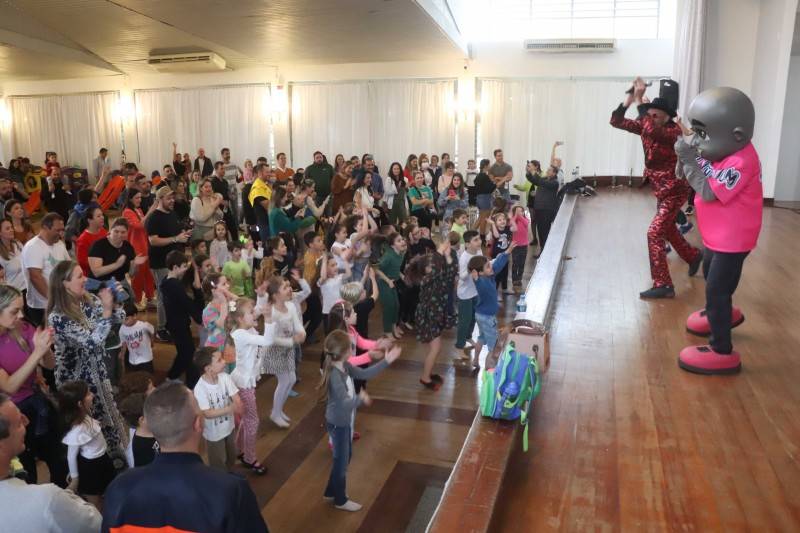 Dia das Crianças Mampituba leva diversão e reúne a família — foto 1
