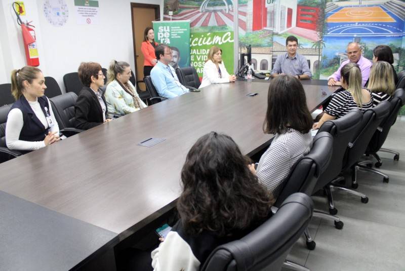 Saúde entrega autorizações para exames de tomografia em Criciúma — foto 1