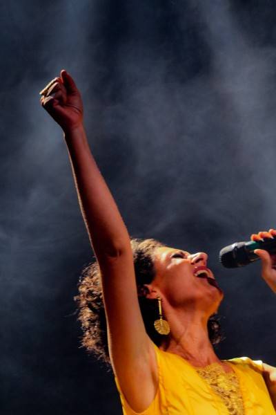 Flávia Wenceslau faz show em Nova Veneza no dia 2 novembro — foto 3