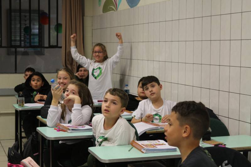 Colégio Satc fomenta autonomia dos alunos para aprendizagem do inglês — foto 2