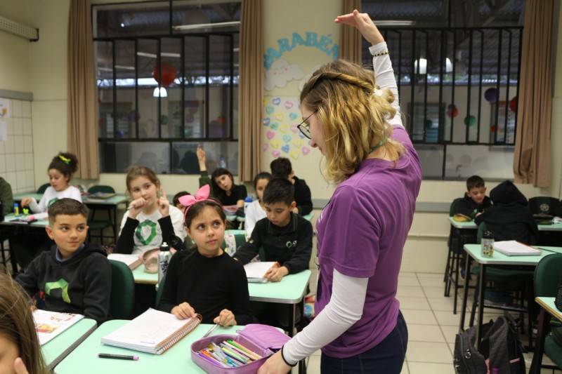 Colégio Satc fomenta autonomia dos alunos para aprendizagem do inglês — foto 5