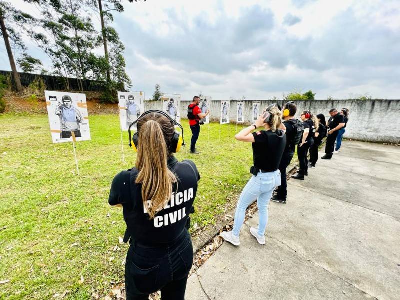 Policiais civis de Criciúma recebem nova pistola Glock — foto 1
