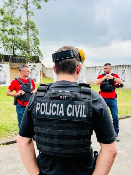 Policiais civis de Criciúma recebem nova pistola Glock — foto 6