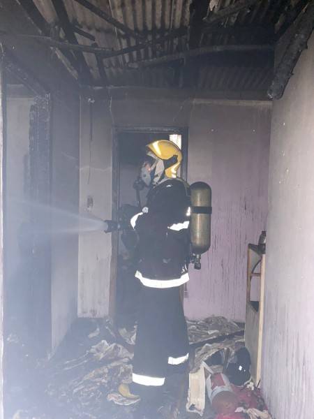 Fogo destrói casa em Araranguá — foto 2