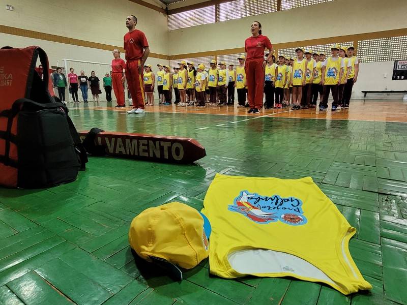 Projeto Golfinho forma 90 alunos do 4º ano em Urussanga — foto 3