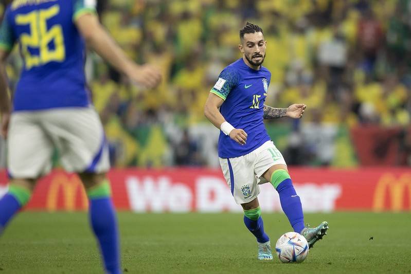 Brasil perde para Camarões, mas fecha fase de grupos em primeiro — foto 2