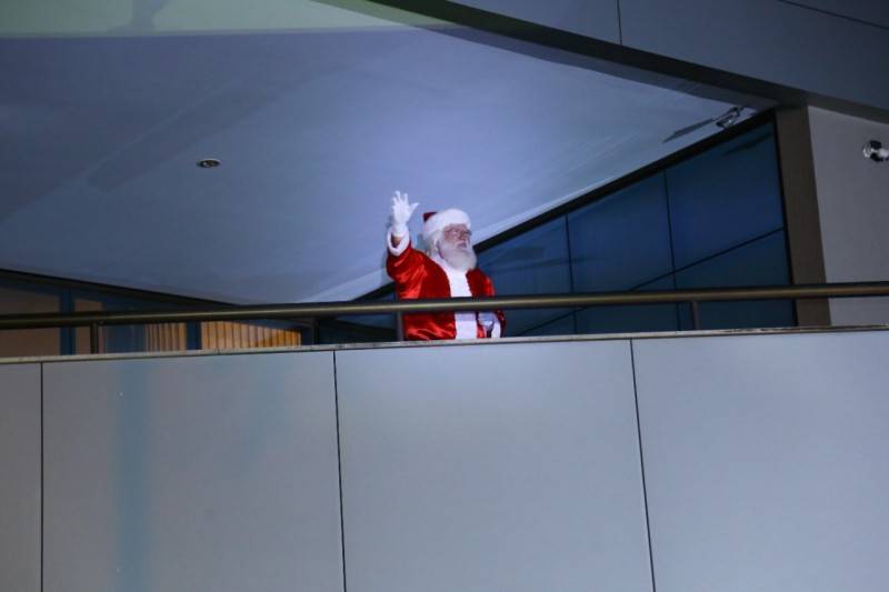 Tradicional chegada do Papai Noel está de volta ao bairro Santa Bárbara — foto 5