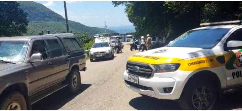 Pista limpa e trânsito liberado na Serra do Rio do Rastro — foto 1