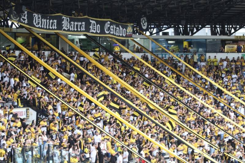 Mais de oito mil pessoas acompanharam Criciúma e Concórdia no Majestoso — foto 24