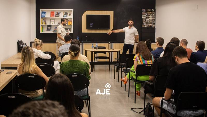 AJE Criciúma inicia 2023 com foco em inspirar e instruir — foto 1