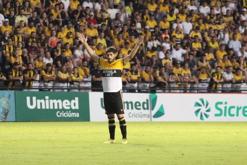 Criciúma sai perdendo, mas consegue empatar com o Joinville no Majestoso — foto 2