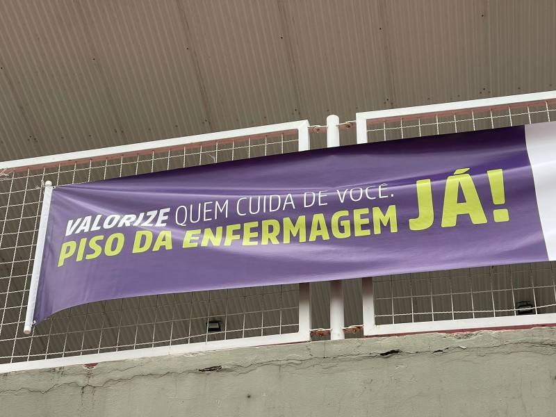 Profissionais da enfermagem reivindicam piso salarial da categoria — foto 1