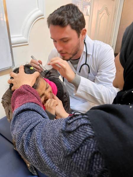 Médico e professor da Unesc participa de missão humanitária com refugiados sírios — foto 2