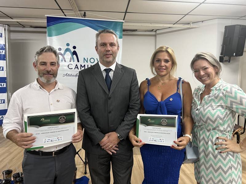 Afasc recebe certificado de empresa amiga por contribuir com o Programa Novos Caminhos — foto 1