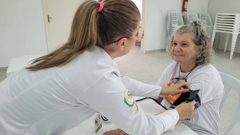 Idosos da APAE Cocal do Sul participam de atividades no Centro DIA do Idoso — foto 1