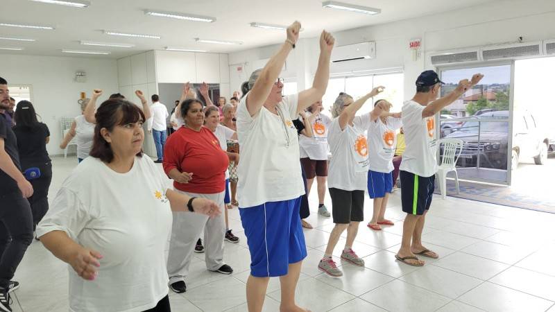 Idosos da APAE Cocal do Sul participam de atividades no Centro DIA do Idoso — foto 8
