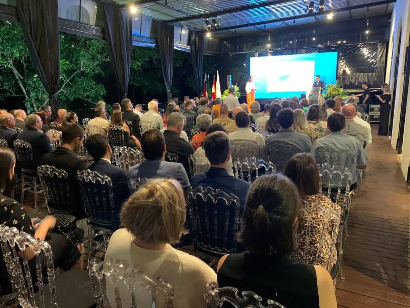 Diretoria da CDL de Criciúma é empossada em noite de celebração — foto 1