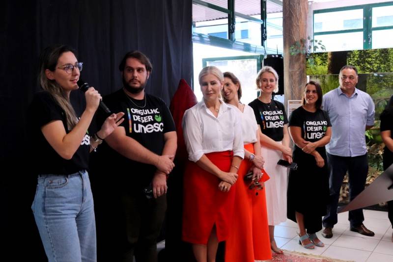 Acadêmicos e colaboradores da Unesc ganham novo espaço de convivência — foto 3