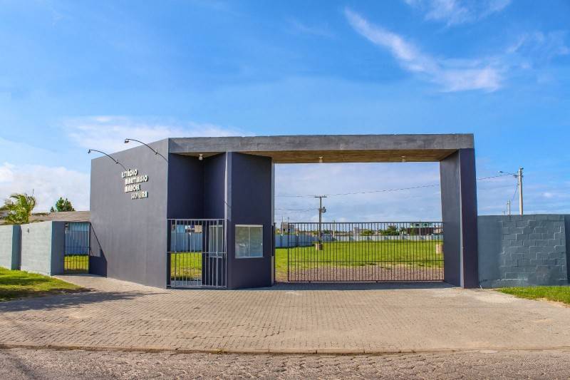 Concluída construção do pórtico e muros do Estádio Martinísio Manoel Silveira — foto 2