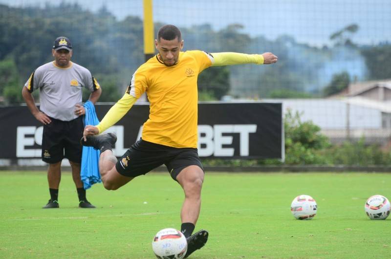 Criciúma enfrenta o Brusque neste sábado pelo título estadual — foto 6