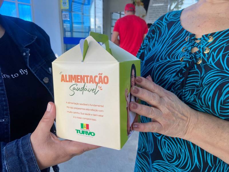 Prefeitura de Turvo entrega kits de alimentação a pacientes em tratamento fora do município — foto 1